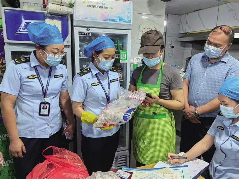 让“烟火气”与食品安全同行 盘州市开展食品安全集中整治行动